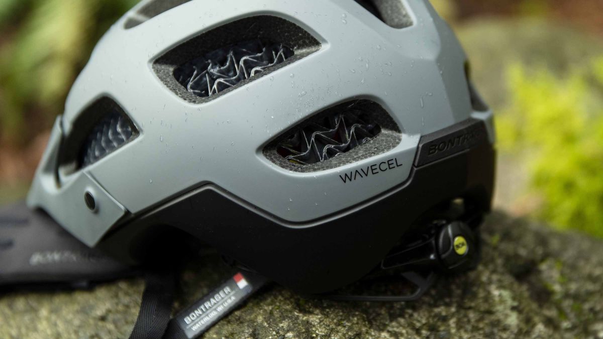 casco-mountain-bike-564nam-1.jpg Mountain Bike Helmets | MTB Cycling Helmets Online Trek Bikes (IT) - immagine 1