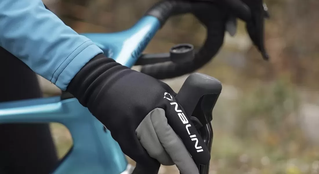 guanti-ciclismo-invernali-293rxy.webp Guida completa alla scelta dei guanti invernali da ciclismo | Nalini - immagine 1