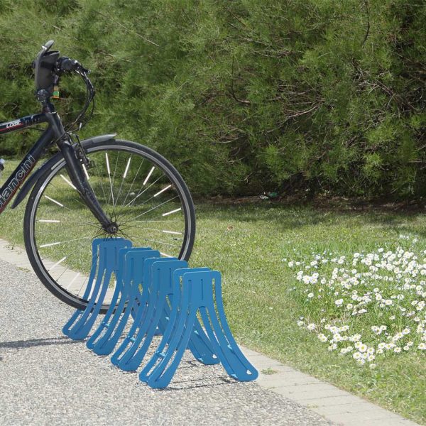 porta-bici-da-terra-160opn-1.jpg Scopri le nostre portabici da terra ed esterno | Urban 360 Gradi - immagine 1