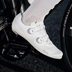 Come scegliere le scarpe da ciclismo su strada Guida all'acquisto