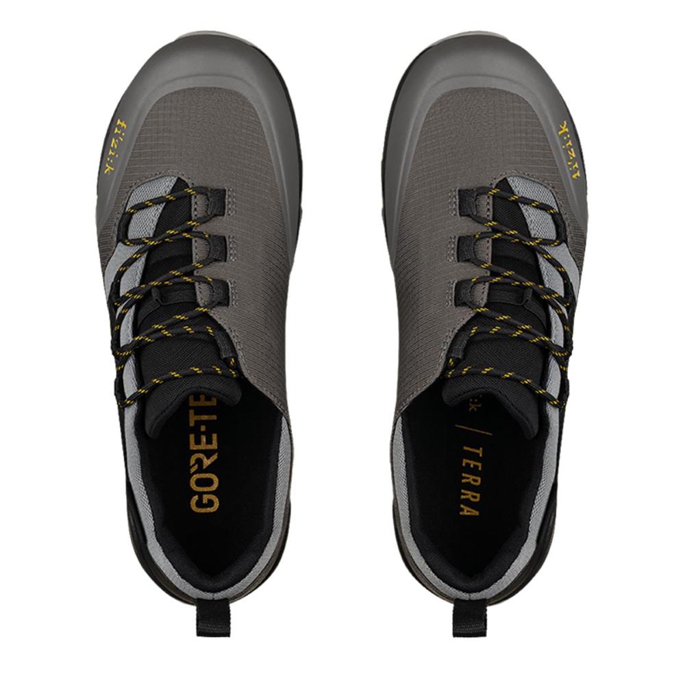 scarpe-fizik-839bcc-1.jpg Scarpe Fizik Terra Ergolace Flat Gore Tex® Antracite Black - immagine 1