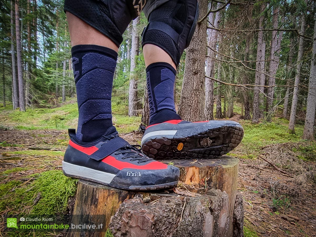 scarpe-fizik-858gzn-1.jpg Fizik Gravita Tensor: test e recensione scarpe MTB a sgancio rapido - immagine 1