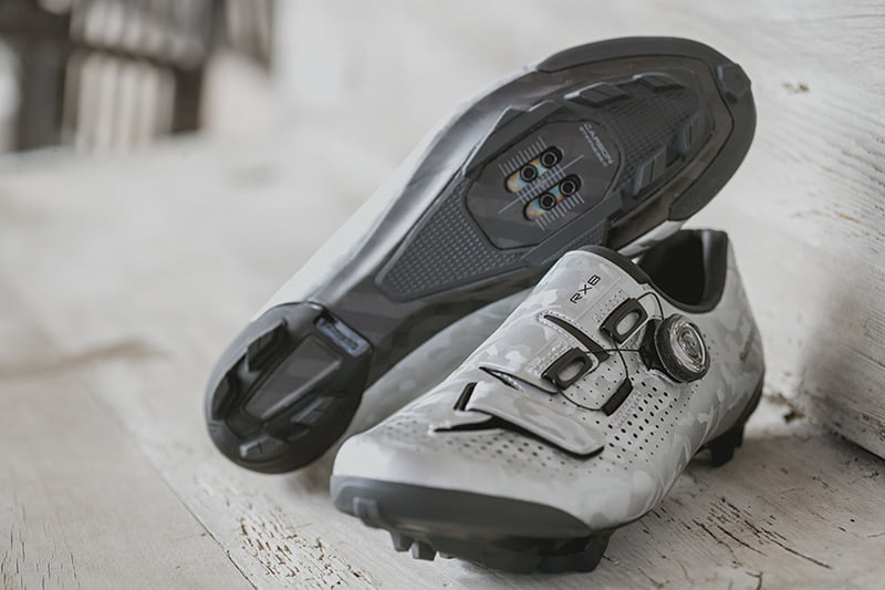 scarpette-da-bici-765pdg-1.jpg Ma davvero servono delle scarpe apposta per il gravel? Bikeitalia.it - immagine 1